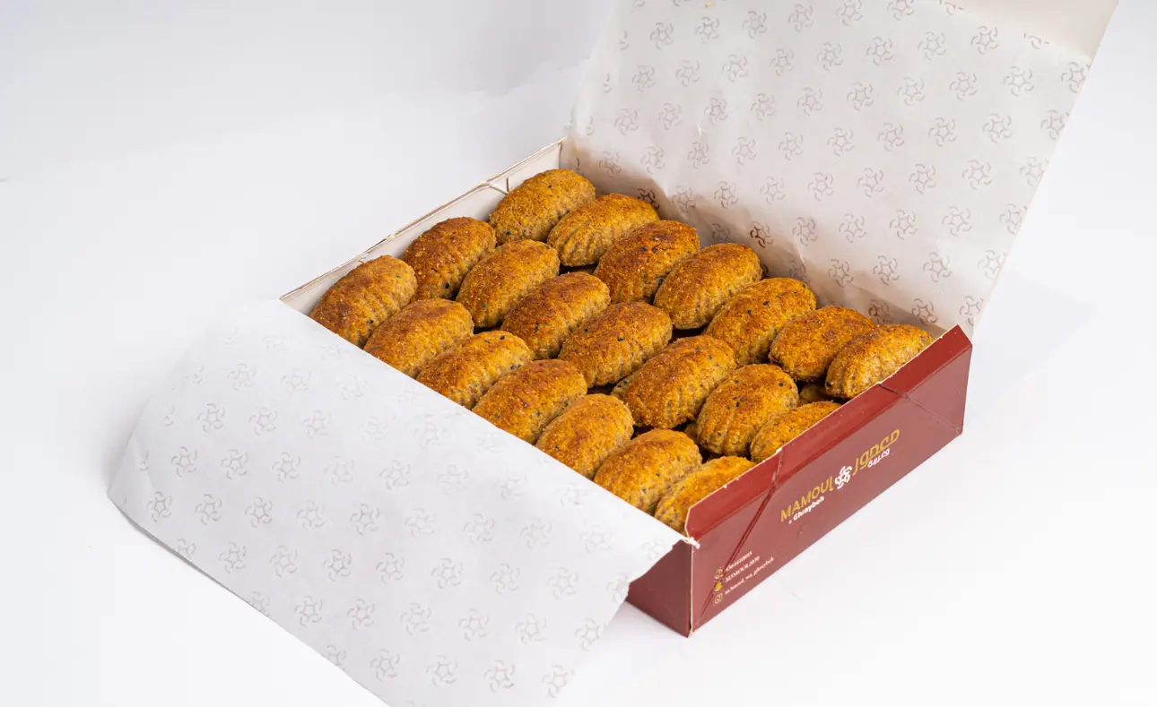 معمول وغريبه